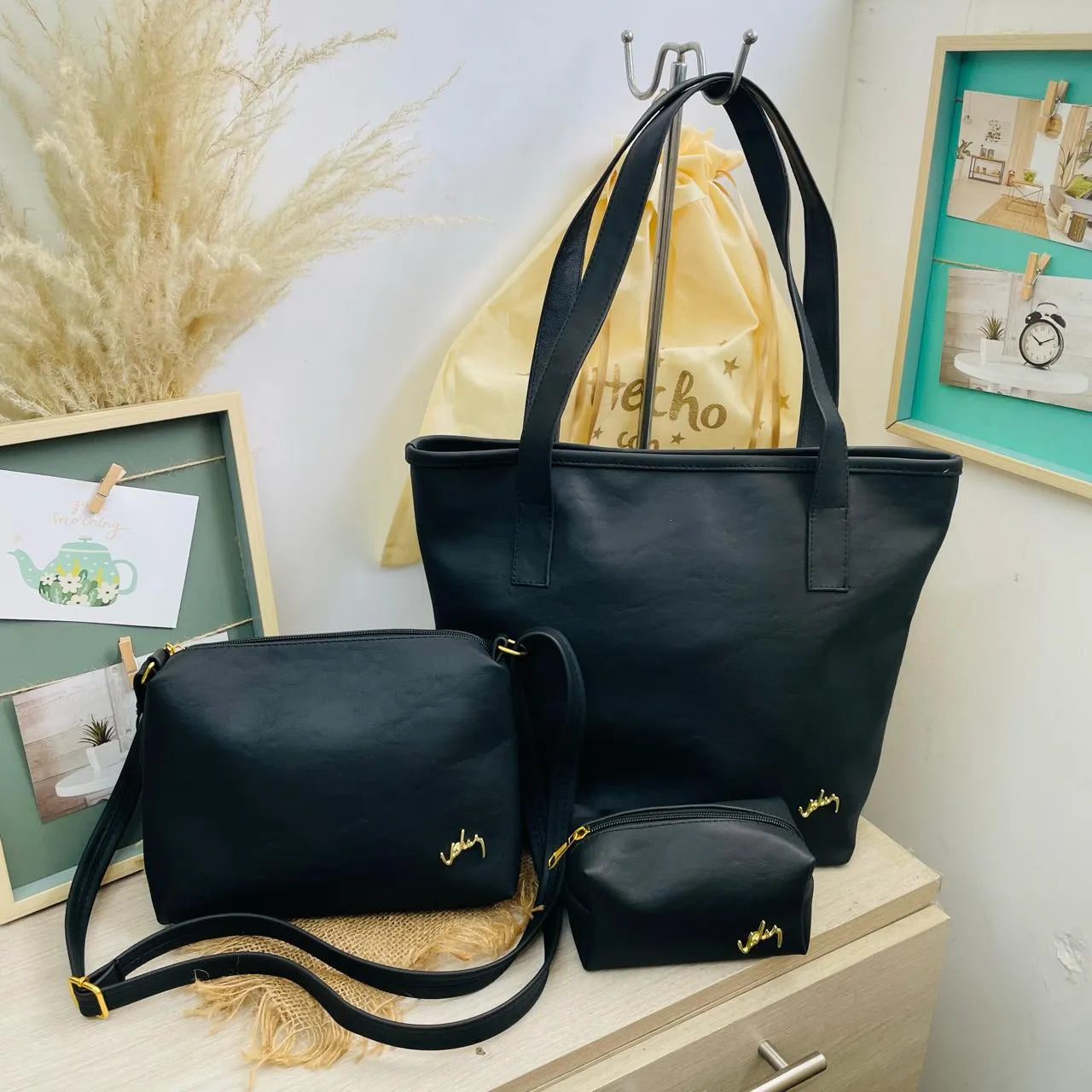 Set de cuero dakota: bolso + carriel + cosmetiquera